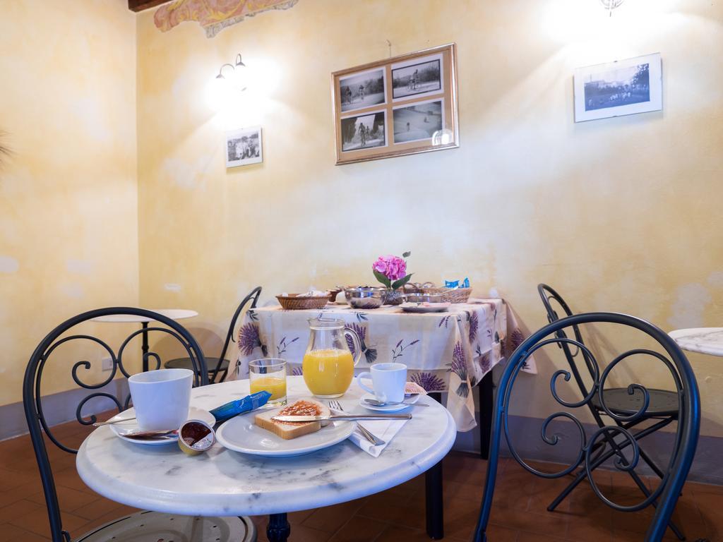 לינה וארוחת בוקר גאיולה אין קיאנטי La Fonte Del Cieco מראה חיצוני תמונה